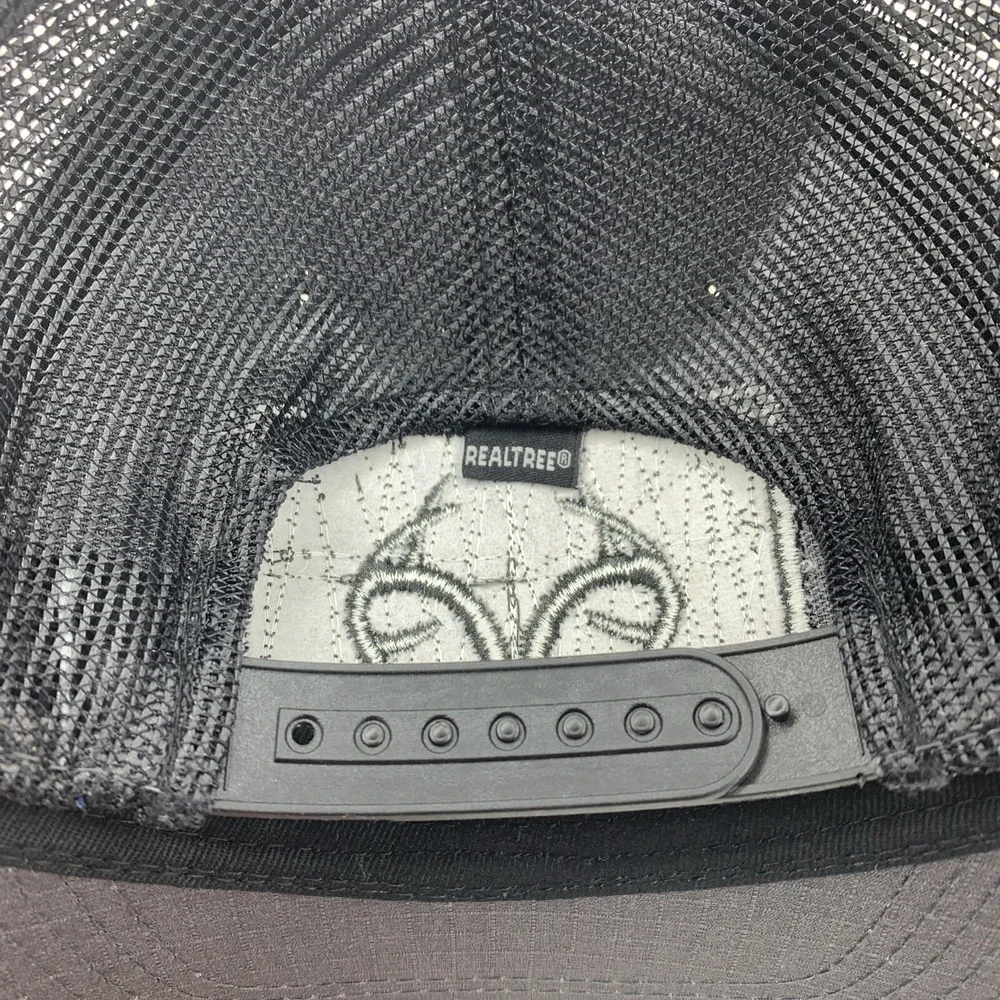 Realtree US Flag Hat Gray Adjustable Snapback Black Mesh Outdoor Cap Antler Logo